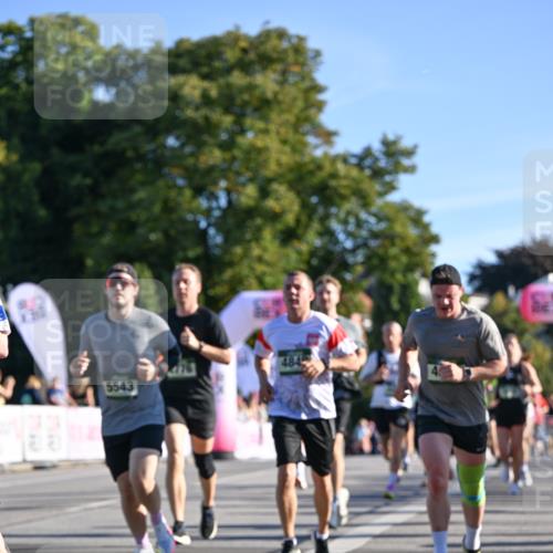 07.09.2025 - BARMER Alsterlauf Dr. Thomas Lammeyer http://msf.ph/oto/8708937 07.09.2025 09:32:11 Laufen 4849, 5543 meine-sportfotos.de