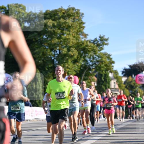 07.09.2025 - BARMER Alsterlauf Dr. Thomas Lammeyer http://msf.ph/oto/8708976 07.09.2025 09:32:17 Laufen 1, 39, 2569, 3835, 886 meine-sportfotos.de