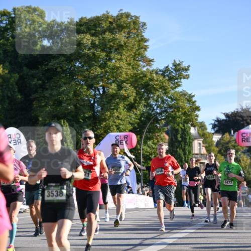 07.09.2025 - BARMER Alsterlauf Dr. Thomas Lammeyer http://msf.ph/oto/8709001 07.09.2025 09:32:21 Laufen 3538, 4882, 5648, 5869, 8477 meine-sportfotos.de