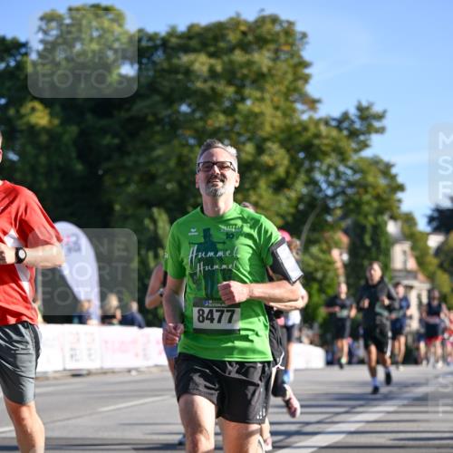 07.09.2025 - BARMER Alsterlauf Dr. Thomas Lammeyer http://msf.ph/oto/8709012 07.09.2025 09:32:24 Laufen 8477 meine-sportfotos.de