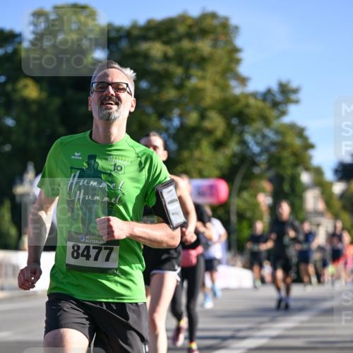 07.09.2025 - BARMER Alsterlauf Dr. Thomas Lammeyer http://msf.ph/oto/8709013 07.09.2025 09:32:25 Laufen 10, 16136, 8477, 554 meine-sportfotos.de