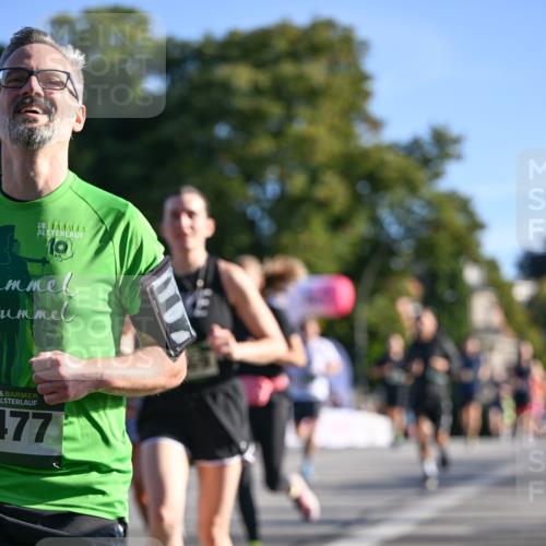 07.09.2025 - BARMER Alsterlauf Dr. Thomas Lammeyer http://msf.ph/oto/8709015 07.09.2025 09:32:25 Laufen 23, 10, 6, 177, 4449 meine-sportfotos.de