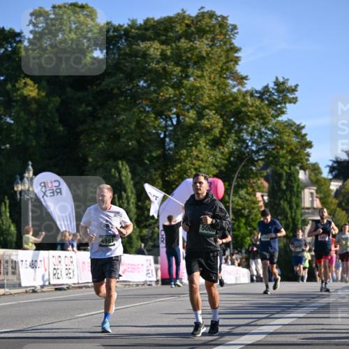 07.09.2025 - BARMER Alsterlauf Dr. Thomas Lammeyer http://msf.ph/oto/8709028 07.09.2025 09:32:27 Laufen 4981, 5005 meine-sportfotos.de