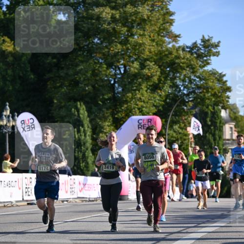 07.09.2025 - BARMER Alsterlauf Dr. Thomas Lammeyer http://msf.ph/oto/8709057 07.09.2025 09:32:34 Laufen 8174, 2419, 8050, 5742 meine-sportfotos.de