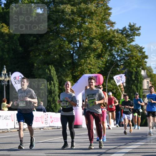 07.09.2025 - BARMER Alsterlauf Dr. Thomas Lammeyer http://msf.ph/oto/8709058 07.09.2025 09:32:34 Laufen 8174, 2419, 8050, 2032, 574 meine-sportfotos.de