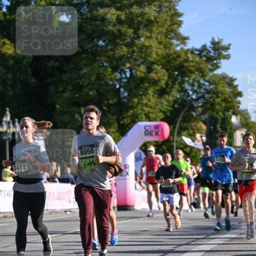 07.09.2025 - BARMER Alsterlauf Dr. Thomas Lammeyer http://msf.ph/oto/8709068 07.09.2025 09:32:36 Laufen 2419, 8050, 5742 meine-sportfotos.de