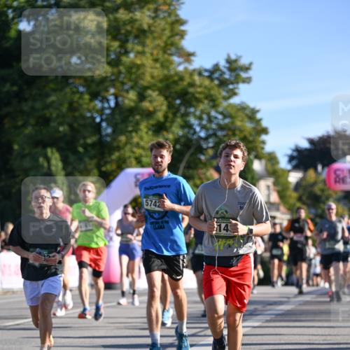 07.09.2025 - BARMER Alsterlauf Dr. Thomas Lammeyer http://msf.ph/oto/8709072 07.09.2025 09:32:38 Laufen 5742, 14, 4 meine-sportfotos.de