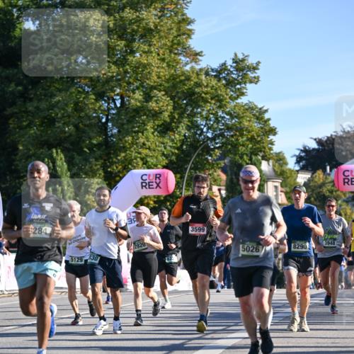 07.09.2025 - BARMER Alsterlauf Dr. Thomas Lammeyer http://msf.ph/oto/8709096 07.09.2025 09:32:42 Laufen 284, 3599, 2920, 3948, 5026, 8290, 5129, 830 meine-sportfotos.de