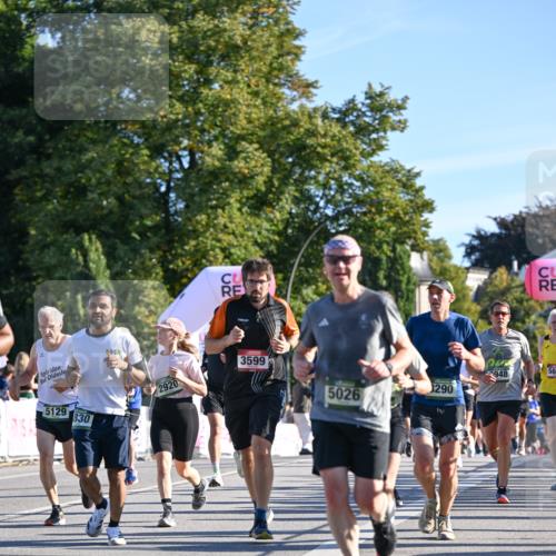 07.09.2025 - BARMER Alsterlauf Dr. Thomas Lammeyer http://msf.ph/oto/8709100 07.09.2025 09:32:43 Laufen 5129, 830, 3599, 2920, 948, 560, 5026, 3290, 554 meine-sportfotos.de