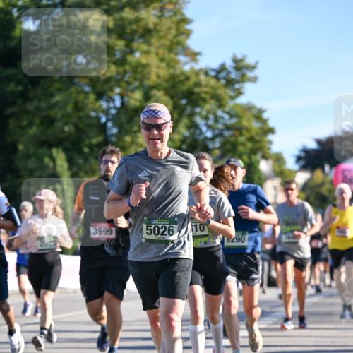 07.09.2025 - BARMER Alsterlauf Dr. Thomas Lammeyer http://msf.ph/oto/8709107 07.09.2025 09:32:44 Laufen 3599, 6, 5026, 10, 8290 meine-sportfotos.de