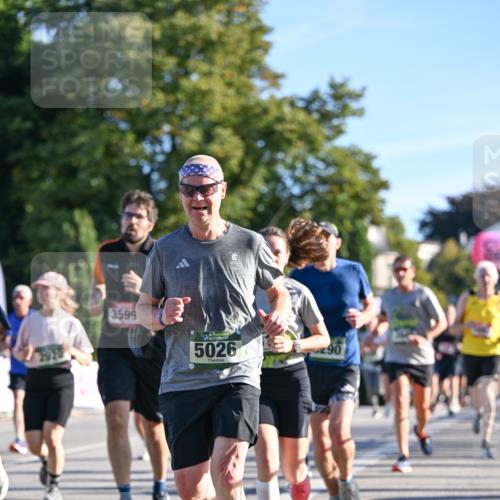 07.09.2025 - BARMER Alsterlauf Dr. Thomas Lammeyer http://msf.ph/oto/8709108 07.09.2025 09:32:44 Laufen 3599, 36, 5026 meine-sportfotos.de