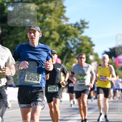 07.09.2025 - BARMER Alsterlauf Dr. Thomas Lammeyer http://msf.ph/oto/8709118 07.09.2025 09:32:46 Laufen 18136, 8290, 4795 meine-sportfotos.de