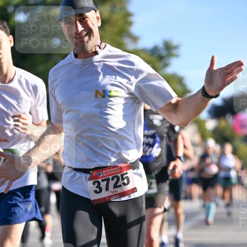 07.09.2025 - BARMER Alsterlauf Dr. Thomas Lammeyer http://msf.ph/oto/8709174 07.09.2025 09:32:55 Laufen 16, 36, 3725 meine-sportfotos.de