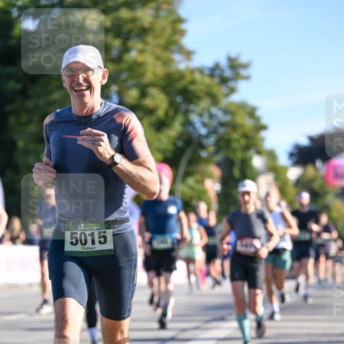 07.09.2025 - BARMER Alsterlauf Dr. Thomas Lammeyer http://msf.ph/oto/8709185 07.09.2025 09:32:57 Laufen 5015 meine-sportfotos.de