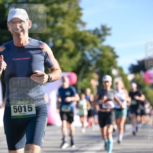 07.09.2025 - BARMER Alsterlauf Dr. Thomas Lammeyer http://msf.ph/oto/8709187 07.09.2025 09:32:57 Laufen 36, 5015, 554 meine-sportfotos.de