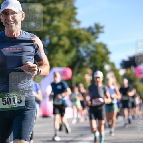 07.09.2025 - BARMER Alsterlauf Dr. Thomas Lammeyer http://msf.ph/oto/8709188 07.09.2025 09:32:58 Laufen 36, 5015, 454 meine-sportfotos.de