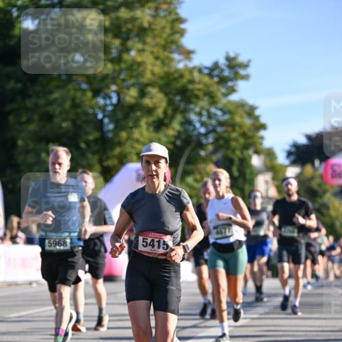 07.09.2025 - BARMER Alsterlauf Dr. Thomas Lammeyer http://msf.ph/oto/8709194 07.09.2025 09:32:59 Laufen 5968, 5415 meine-sportfotos.de