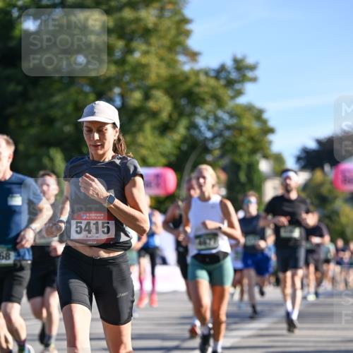 07.09.2025 - BARMER Alsterlauf Dr. Thomas Lammeyer http://msf.ph/oto/8709198 07.09.2025 09:32:59 Laufen 68, 36, 5415 meine-sportfotos.de