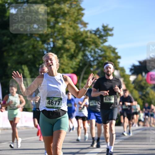 07.09.2025 - BARMER Alsterlauf Dr. Thomas Lammeyer http://msf.ph/oto/8709206 07.09.2025 09:33:01 Laufen 4677, 8268 meine-sportfotos.de