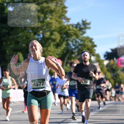 07.09.2025 - BARMER Alsterlauf Dr. Thomas Lammeyer http://msf.ph/oto/8709207 07.09.2025 09:33:01 Laufen 4677, 268 meine-sportfotos.de