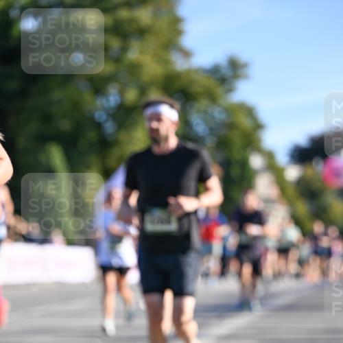 07.09.2025 - BARMER Alsterlauf Dr. Thomas Lammeyer http://msf.ph/oto/8709215 07.09.2025 09:33:02 Laufen  meine-sportfotos.de