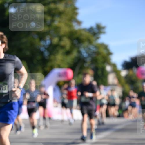 07.09.2025 - BARMER Alsterlauf Dr. Thomas Lammeyer http://msf.ph/oto/8709224 07.09.2025 09:33:03 Laufen 78 meine-sportfotos.de