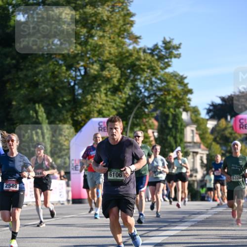 07.09.2025 - BARMER Alsterlauf Dr. Thomas Lammeyer http://msf.ph/oto/8709229 07.09.2025 09:33:04 Laufen 2549, 2445, 6106, 5324 meine-sportfotos.de