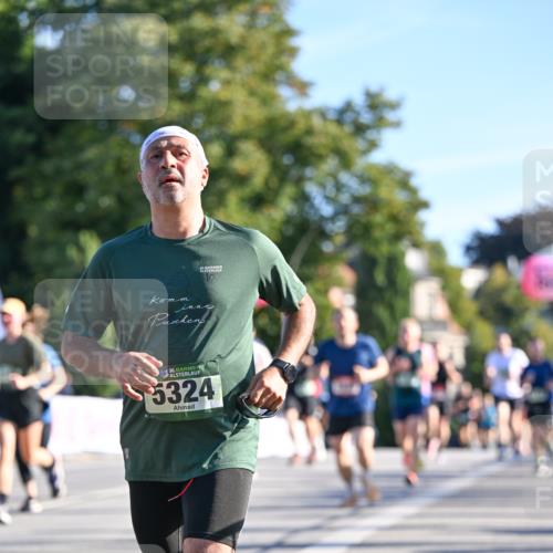 07.09.2025 - BARMER Alsterlauf Dr. Thomas Lammeyer http://msf.ph/oto/8709258 07.09.2025 09:33:08 Laufen 35, 36, 5324 meine-sportfotos.de