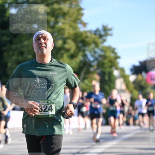 07.09.2025 - BARMER Alsterlauf Dr. Thomas Lammeyer http://msf.ph/oto/8709259 07.09.2025 09:33:09 Laufen 36, 324 meine-sportfotos.de