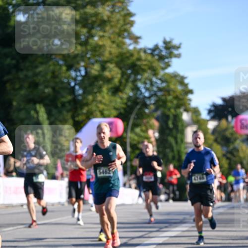 07.09.2025 - BARMER Alsterlauf Dr. Thomas Lammeyer http://msf.ph/oto/8709278 07.09.2025 09:33:12 Laufen 5462, 4746 meine-sportfotos.de
