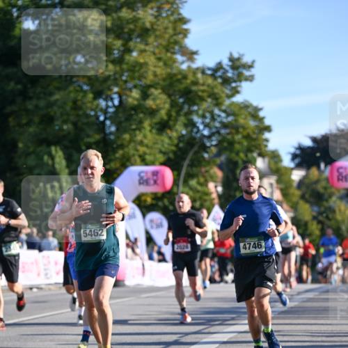 07.09.2025 - BARMER Alsterlauf Dr. Thomas Lammeyer http://msf.ph/oto/8709283 07.09.2025 09:33:12 Laufen 5462, 4746 meine-sportfotos.de