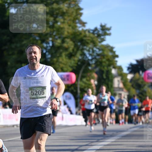07.09.2025 - BARMER Alsterlauf Dr. Thomas Lammeyer http://msf.ph/oto/8709299 07.09.2025 09:33:15 Laufen 36, 5205 meine-sportfotos.de