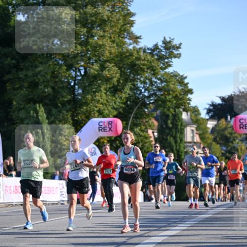 07.09.2025 - BARMER Alsterlauf Dr. Thomas Lammeyer http://msf.ph/oto/8709310 07.09.2025 09:33:17 Laufen 311, 5549, 2247, 2521, 6034, 4750 meine-sportfotos.de