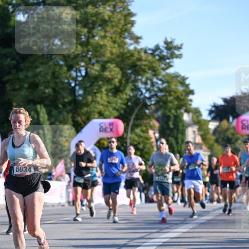 07.09.2025 - BARMER Alsterlauf Dr. Thomas Lammeyer http://msf.ph/oto/8709326 07.09.2025 09:33:20 Laufen 6034 meine-sportfotos.de