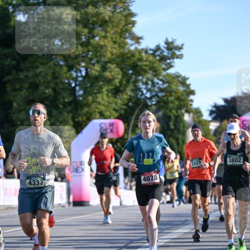 07.09.2025 - BARMER Alsterlauf Dr. Thomas Lammeyer http://msf.ph/oto/8709346 07.09.2025 09:33:23 Laufen 4337, 2025, 4078, 2429, 3802 meine-sportfotos.de