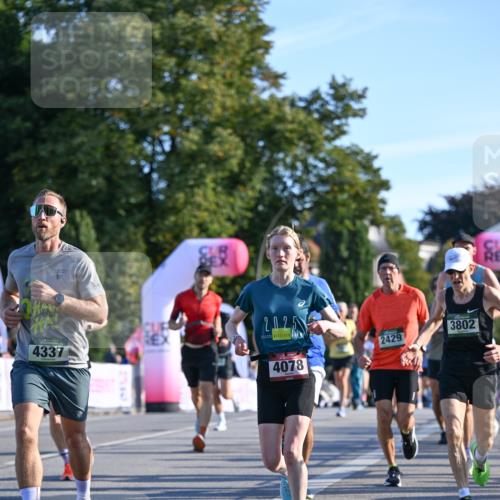 07.09.2025 - BARMER Alsterlauf Dr. Thomas Lammeyer http://msf.ph/oto/8709347 07.09.2025 09:33:23 Laufen 10, 4337, 2025, 4078, 2429, 3802 meine-sportfotos.de