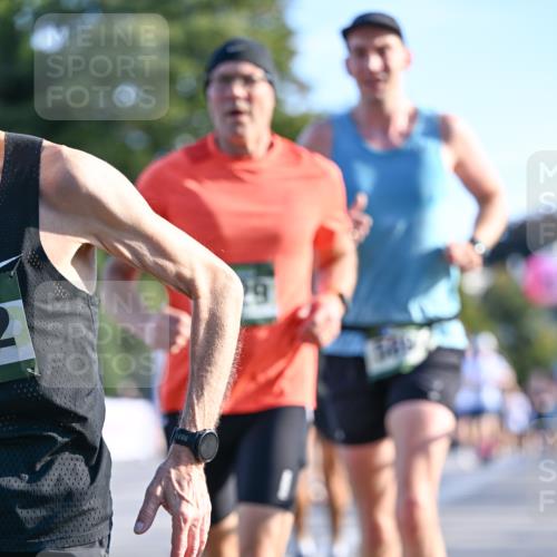 07.09.2025 - BARMER Alsterlauf Dr. Thomas Lammeyer http://msf.ph/oto/8709366 07.09.2025 09:33:26 Laufen  meine-sportfotos.de