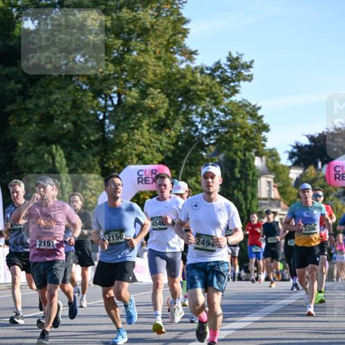 07.09.2025 - BARMER Alsterlauf Dr. Thomas Lammeyer http://msf.ph/oto/8709390 07.09.2025 09:33:31 Laufen 06, 2150, 2151, 4546, 3396, 2494 meine-sportfotos.de