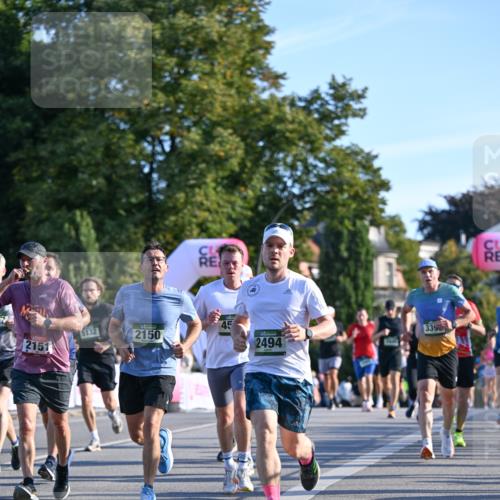 07.09.2025 - BARMER Alsterlauf Dr. Thomas Lammeyer http://msf.ph/oto/8709392 07.09.2025 09:33:32 Laufen 2151, 5132, 45, 2150, 335, 2494 meine-sportfotos.de