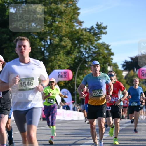 07.09.2025 - BARMER Alsterlauf Dr. Thomas Lammeyer http://msf.ph/oto/8709406 07.09.2025 09:33:34 Laufen 4546, 3827, 3396, 6921 meine-sportfotos.de