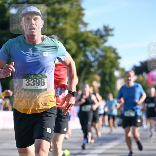 07.09.2025 - BARMER Alsterlauf Dr. Thomas Lammeyer http://msf.ph/oto/8709420 07.09.2025 09:33:36 Laufen 36, 3396, 54 meine-sportfotos.de