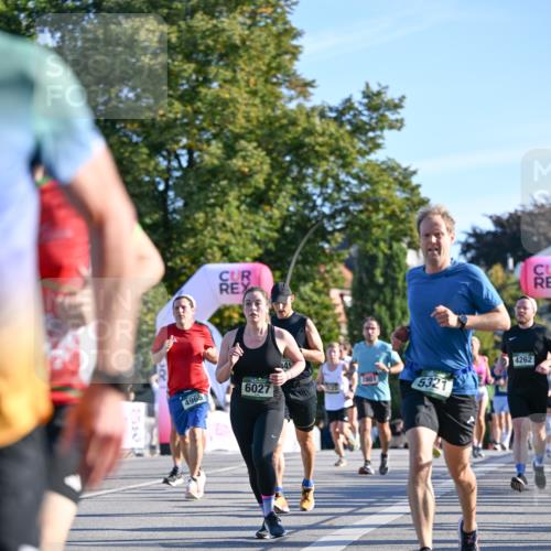 07.09.2025 - BARMER Alsterlauf Dr. Thomas Lammeyer http://msf.ph/oto/8709422 07.09.2025 09:33:36 Laufen 4965, 6027, 149, 2801, 5321, 4262 meine-sportfotos.de