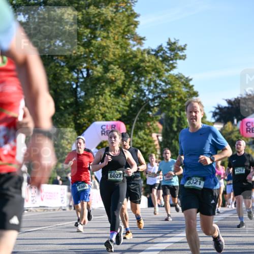 07.09.2025 - BARMER Alsterlauf Dr. Thomas Lammeyer http://msf.ph/oto/8709423 07.09.2025 09:33:36 Laufen 6027, 2801, 4965, 5321, 4262 meine-sportfotos.de