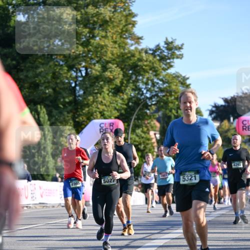 07.09.2025 - BARMER Alsterlauf Dr. Thomas Lammeyer http://msf.ph/oto/8709424 07.09.2025 09:33:37 Laufen 4965, 6027, 2801, 5321, 4262 meine-sportfotos.de