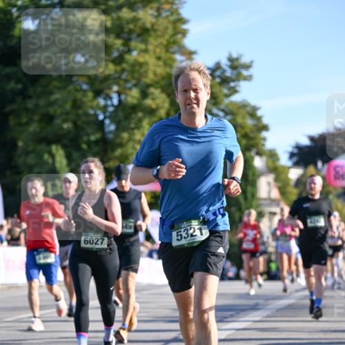 07.09.2025 - BARMER Alsterlauf Dr. Thomas Lammeyer http://msf.ph/oto/8709428 07.09.2025 09:33:37 Laufen 6027, 5321 meine-sportfotos.de