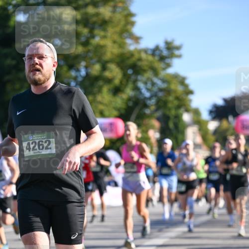 07.09.2025 - BARMER Alsterlauf Dr. Thomas Lammeyer http://msf.ph/oto/8709456 07.09.2025 09:33:42 Laufen 36, 4262 meine-sportfotos.de