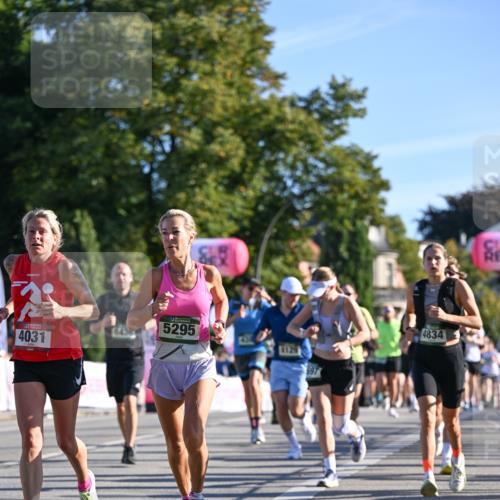 07.09.2025 - BARMER Alsterlauf Dr. Thomas Lammeyer http://msf.ph/oto/8709462 07.09.2025 09:33:43 Laufen 64361, 4031, 5295, 697, 4834, 54 meine-sportfotos.de