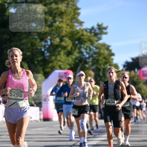 07.09.2025 - BARMER Alsterlauf Dr. Thomas Lammeyer http://msf.ph/oto/8709467 07.09.2025 09:33:44 Laufen 36, 5295, 197, 4834 meine-sportfotos.de