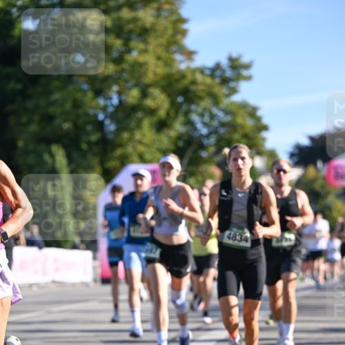 07.09.2025 - BARMER Alsterlauf Dr. Thomas Lammeyer http://msf.ph/oto/8709470 07.09.2025 09:33:44 Laufen 4834 meine-sportfotos.de