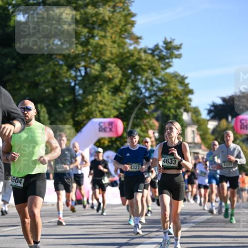 07.09.2025 - BARMER Alsterlauf Dr. Thomas Lammeyer http://msf.ph/oto/8709493 07.09.2025 09:33:49 Laufen 1504, 4633, 64 meine-sportfotos.de